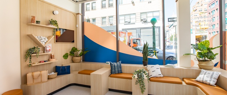 Bond Vet NoHo - Lobby